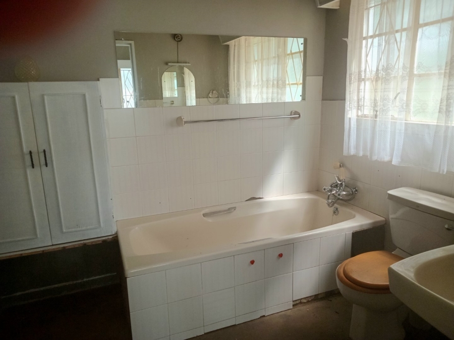 4 Bedroom Property for Sale in Bloemhof Rural North West
